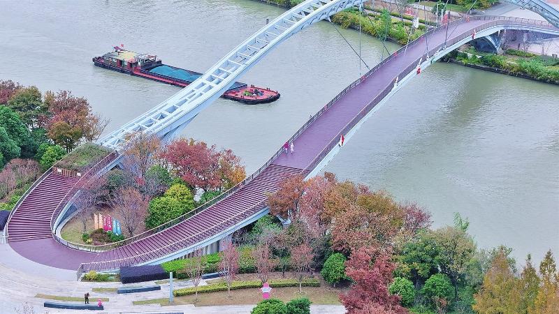 深秋的澹臺湖公園